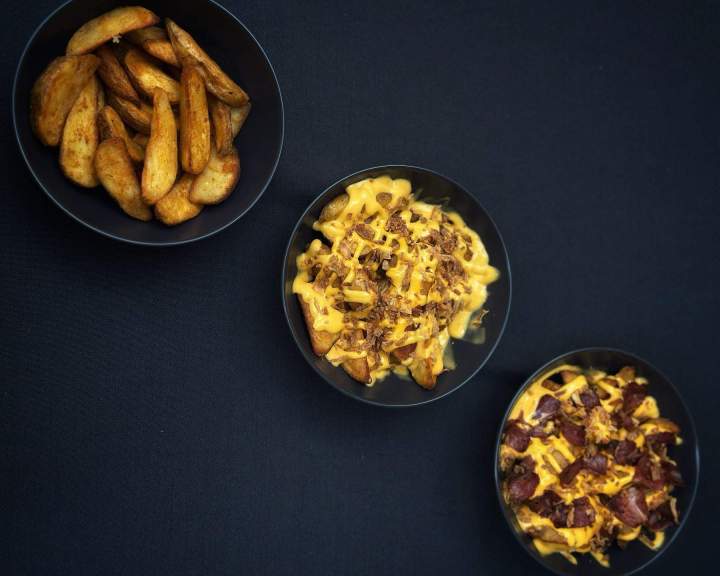 Commande potatoes simples, avec cheddar et bacon pour événement Montpellier